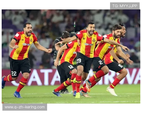 切尔西中场控制力增强，连续抢断改变比赛走势