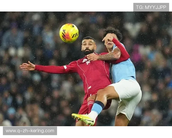 利物浦高位逼抢再次成功，萨拉赫低射稳稳入网